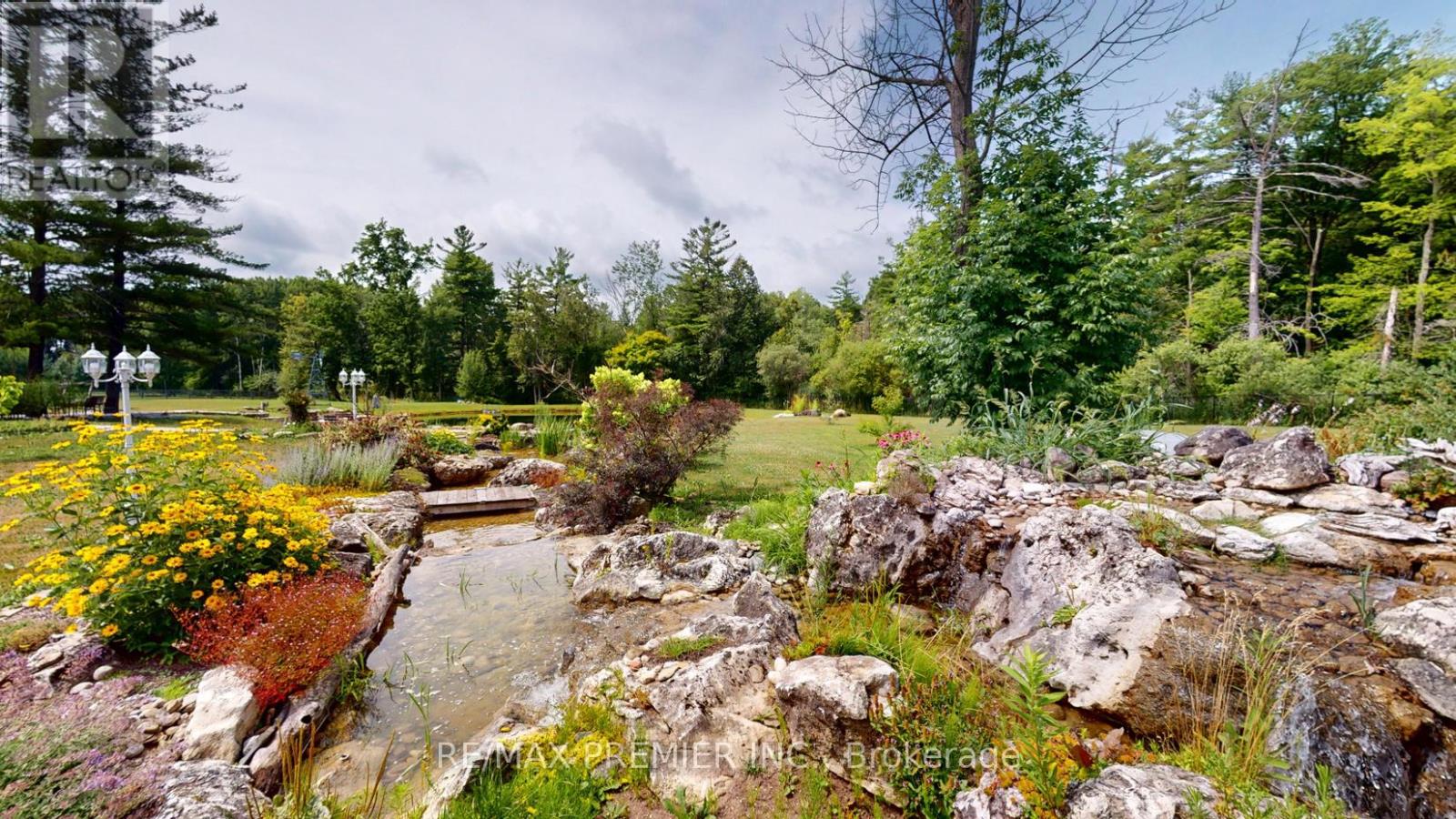 253 Morning Side Road, East Gwillimbury, Ontario  L9N 0K6 - Photo 14 - N12312110