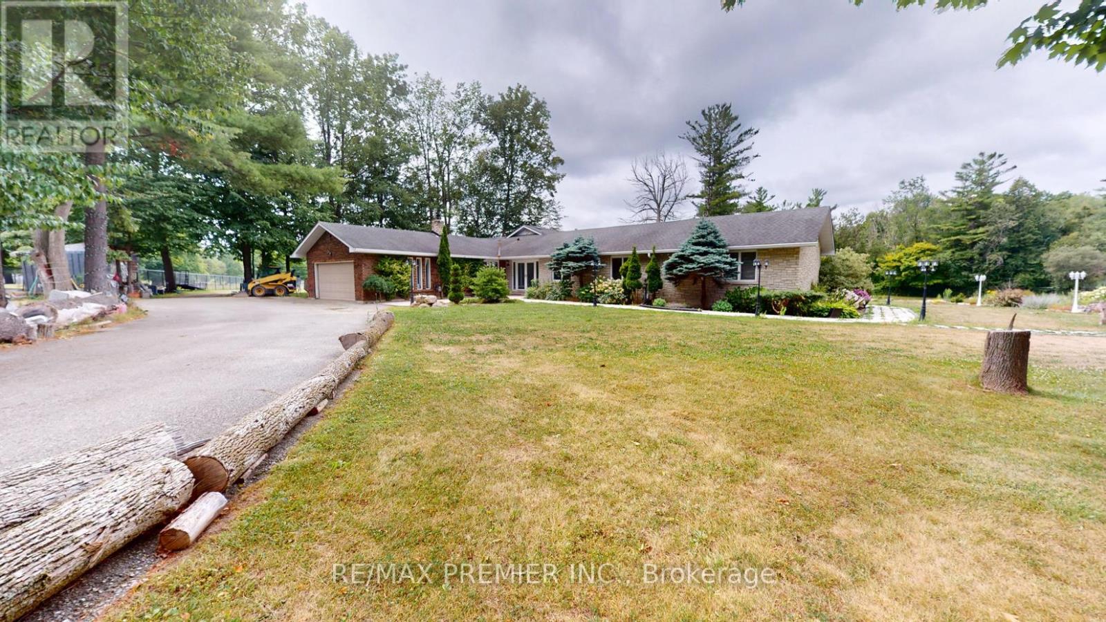 253 Morning Side Road, East Gwillimbury, Ontario  L9N 0K6 - Photo 2 - N12312110