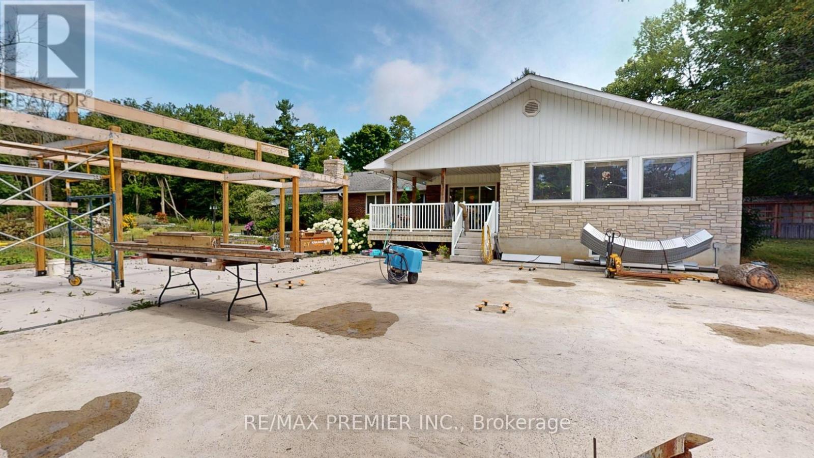 253 Morning Side Road, East Gwillimbury, Ontario  L9N 0K6 - Photo 29 - N12312110
