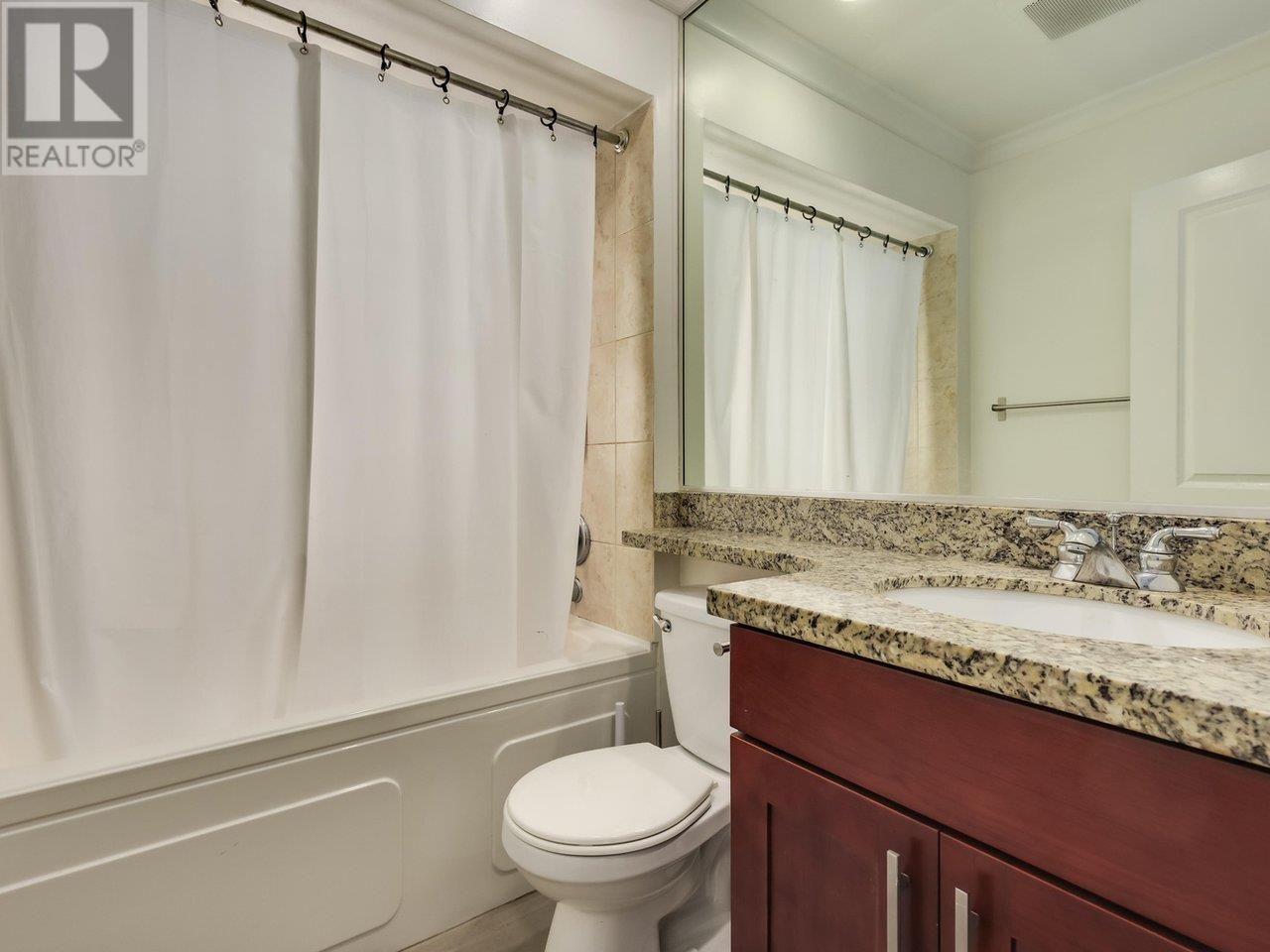 2241 E 43rd Avenue, Vancouver, British Columbia  V5P 1M8 - Photo 13 - R3031469