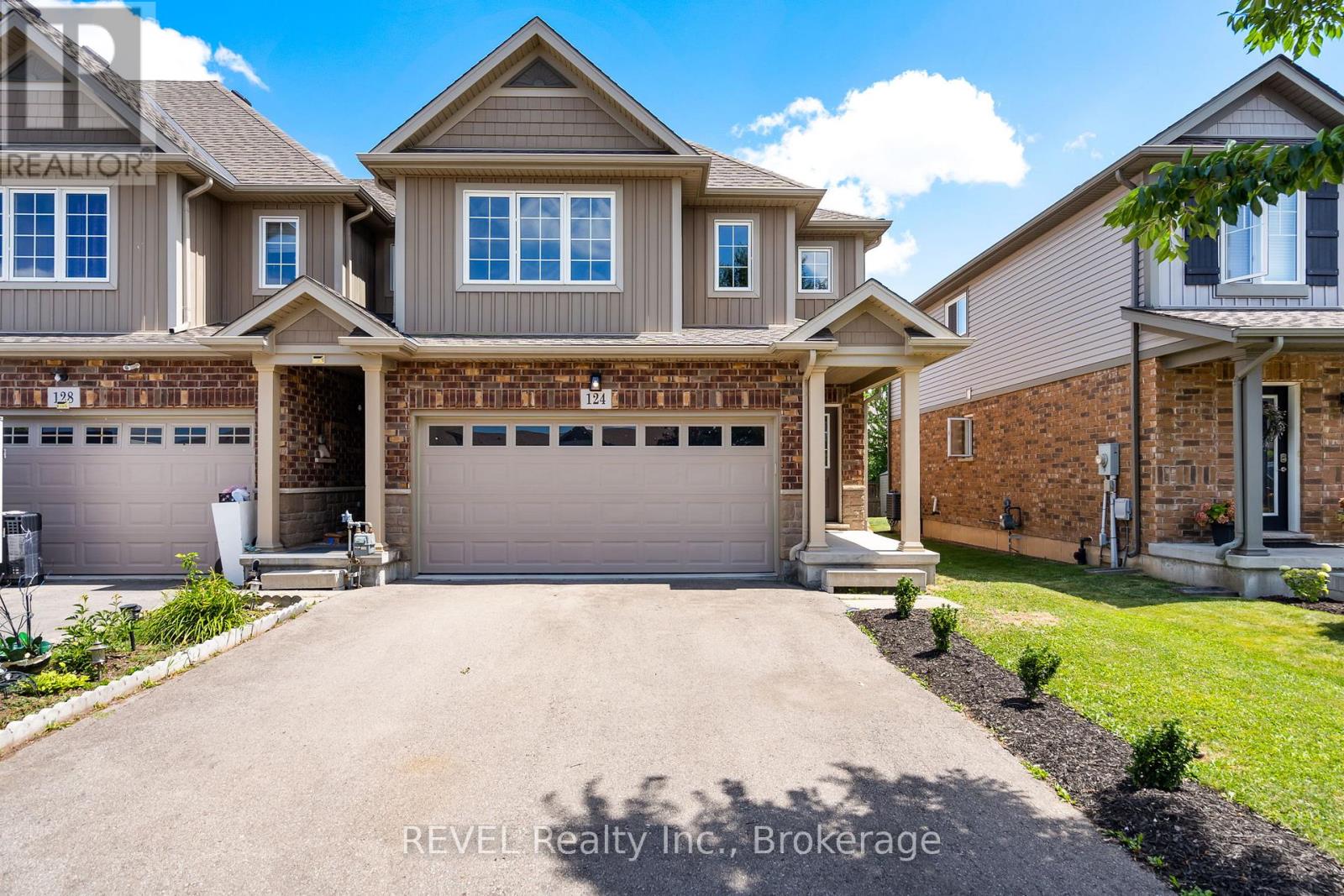 Property at 124 ROSELAWN CRESCENT image 1
