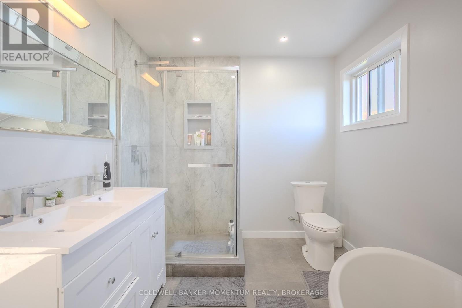 165 East West Line, Niagara-On-The-Lake, Ontario  L0S 1J0 - Photo 21 - X12312167