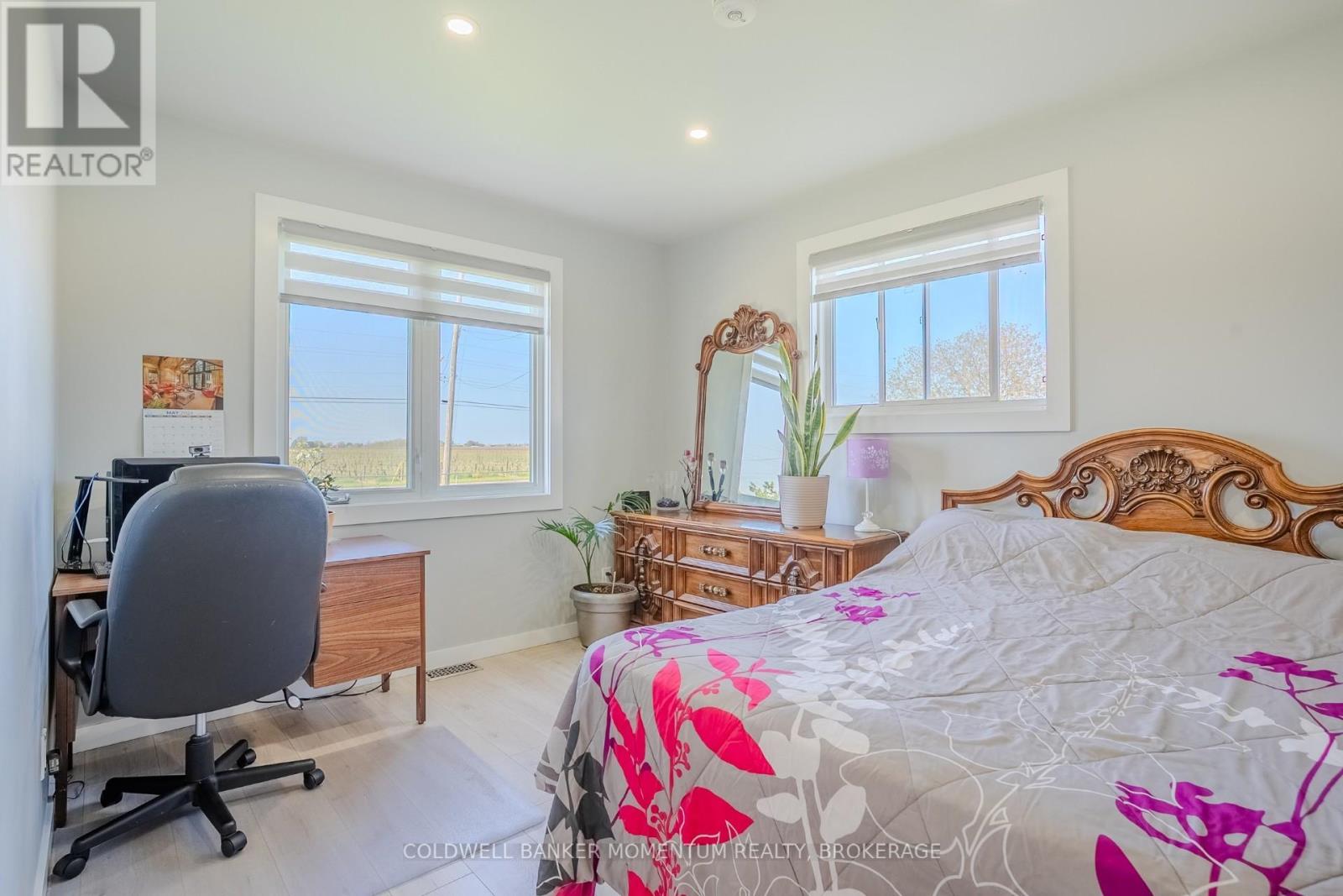 165 East West Line, Niagara-On-The-Lake, Ontario  L0S 1J0 - Photo 9 - X12312167