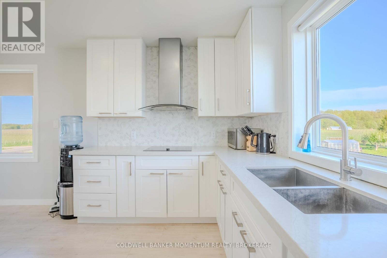 165 East West Line, Niagara-On-The-Lake, Ontario  L0S 1J0 - Photo 17 - X12312176