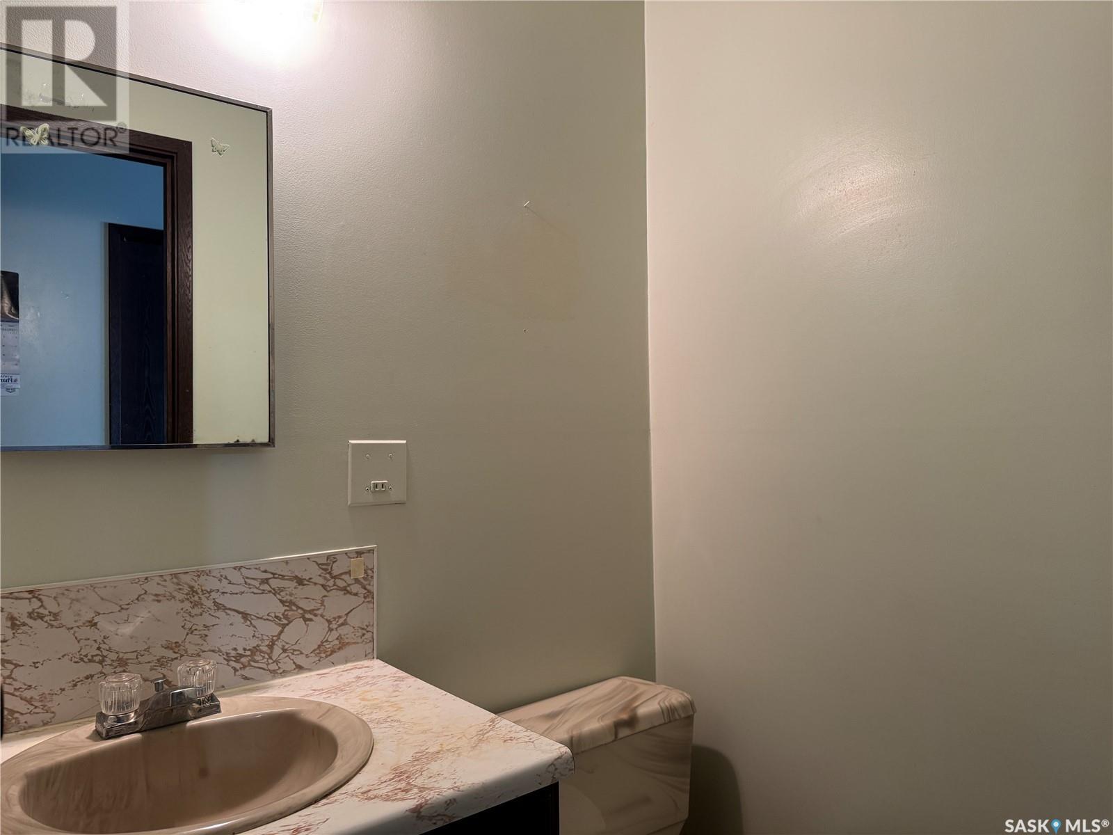 417 Miller Crescent E, Wynyard, Saskatchewan  S0A 4T0 - Photo 14 - SK014023