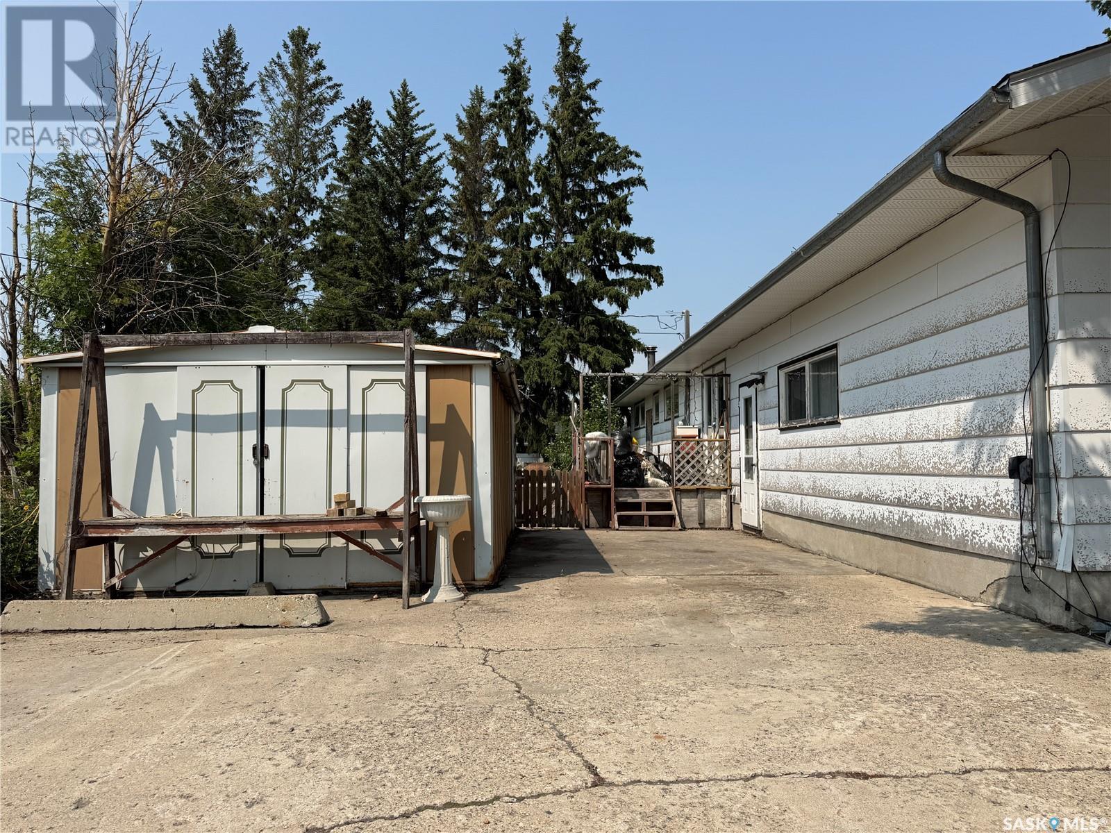 417 Miller Crescent E, Wynyard, Saskatchewan  S0A 4T0 - Photo 28 - SK014023