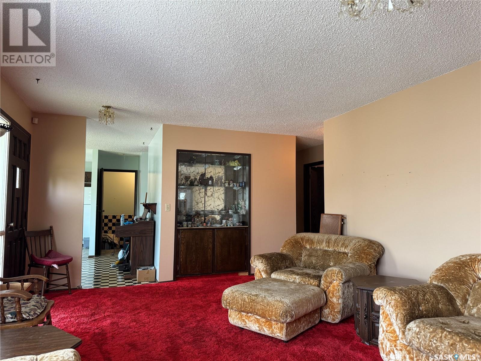 417 Miller Crescent E, Wynyard, Saskatchewan  S0A 4T0 - Photo 4 - SK014023