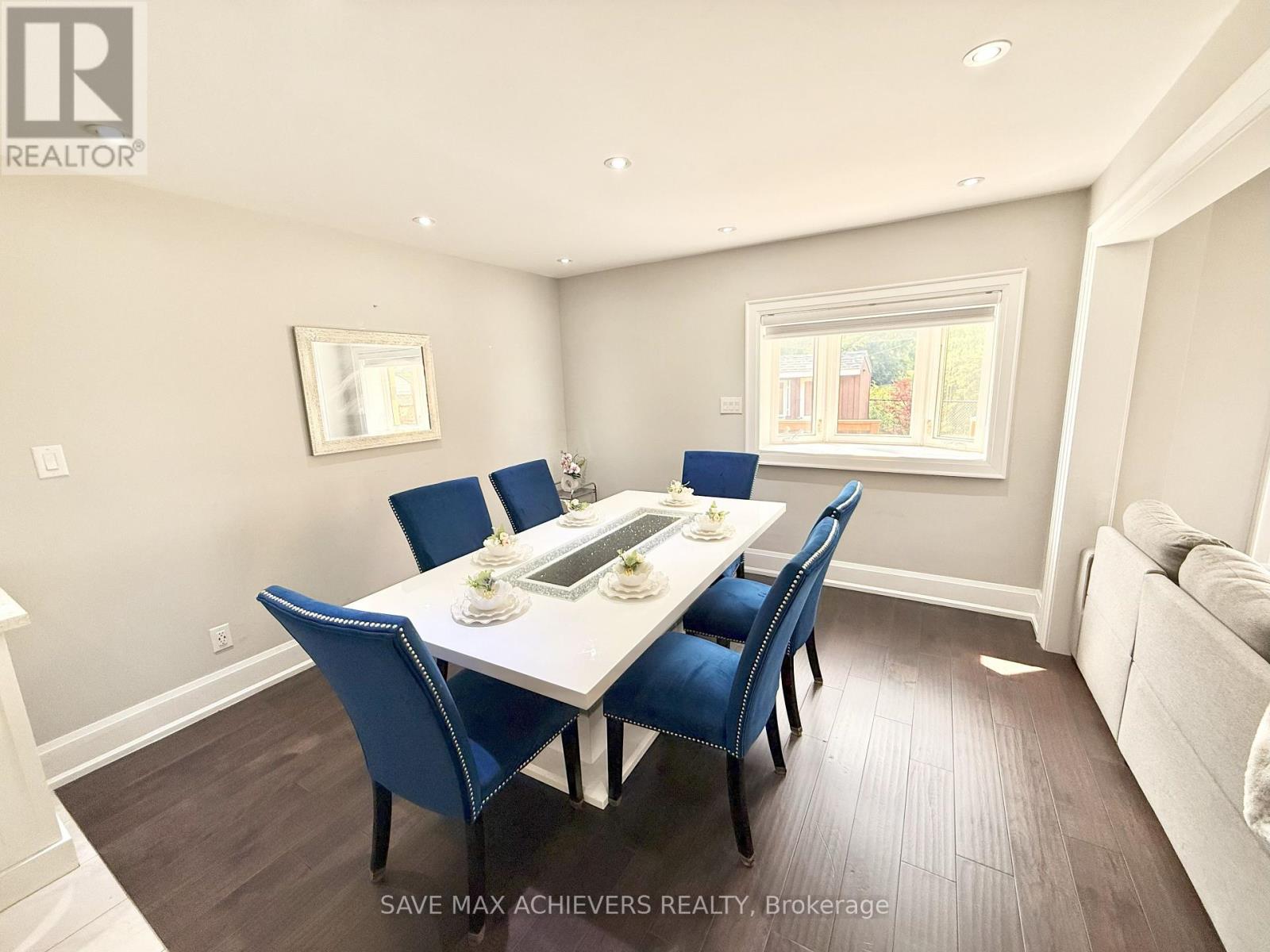 12 Upwood Place, Brampton (Sandringham-Wellington), Ontario  L6R 1T3 - Photo 12 - W12312157
