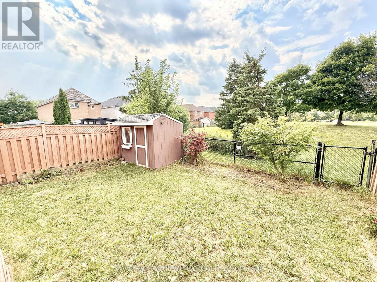 12 Upwood Place, Brampton (Sandringham-Wellington), Ontario  L6R 1T3 - Photo 28 - W12312157
