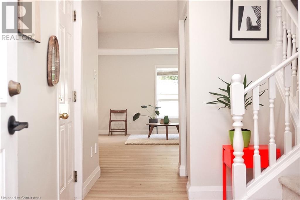 Property at 470 ANNAPOLIS Court image 4