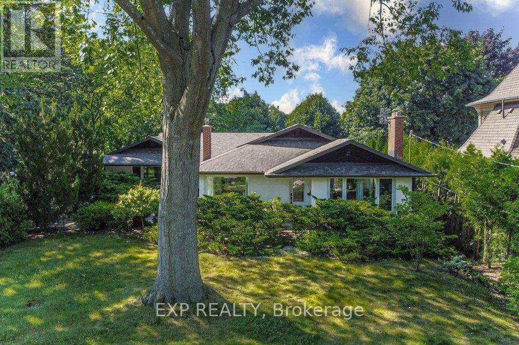 4187 LAKESHORE ROAD, Burlington, Ontario