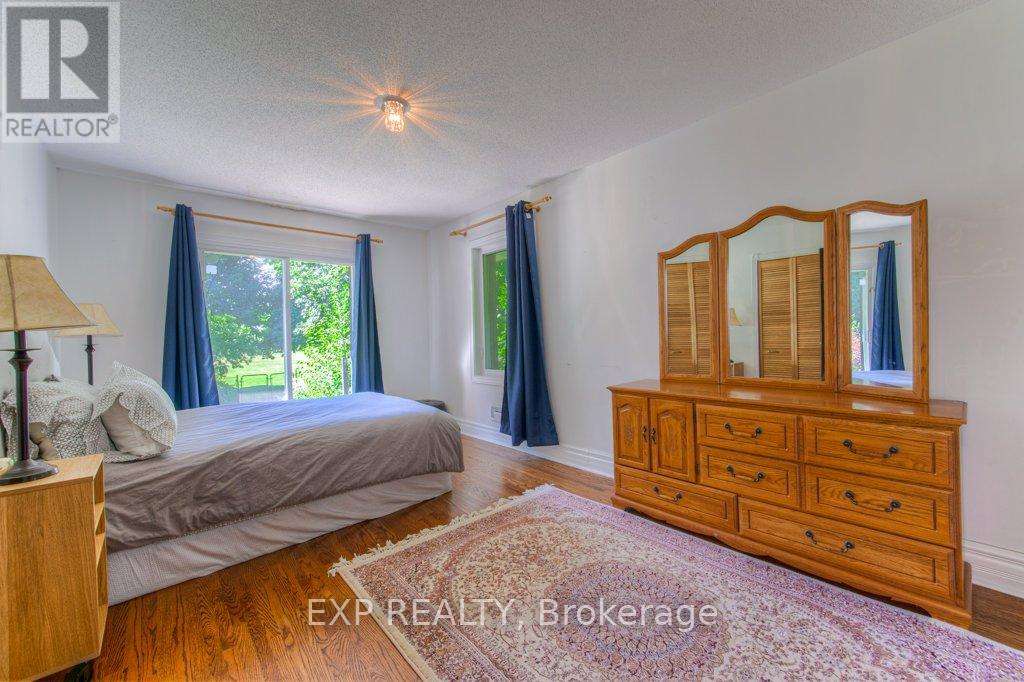 4187 Lakeshore Road, Burlington, Ontario  L7L 1A5 - Photo 22 - W12312215