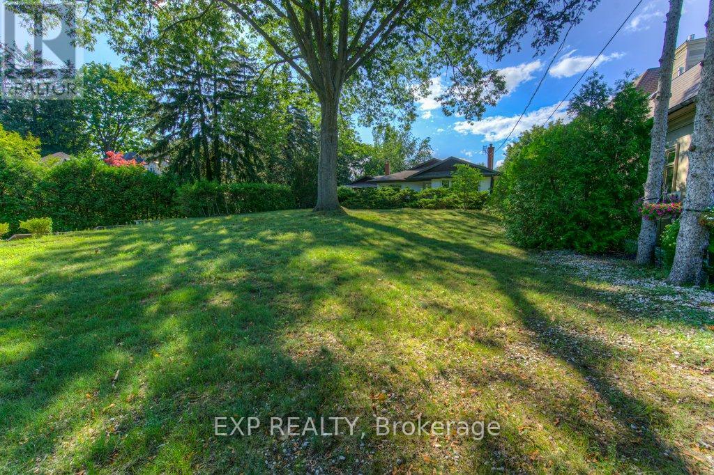 4187 Lakeshore Road, Burlington, Ontario  L7L 1A5 - Photo 7 - W12312215