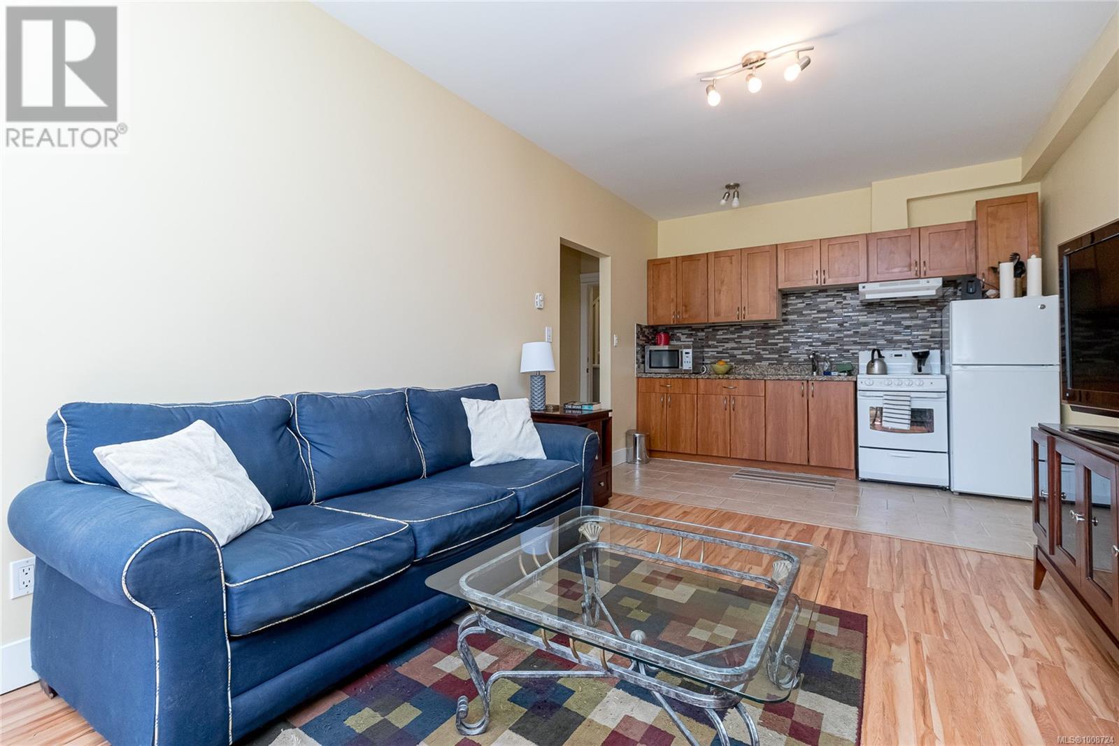 555 Leaside Ave, Saanich, British Columbia  V8Z 2K9 - Photo 29 - 1008724