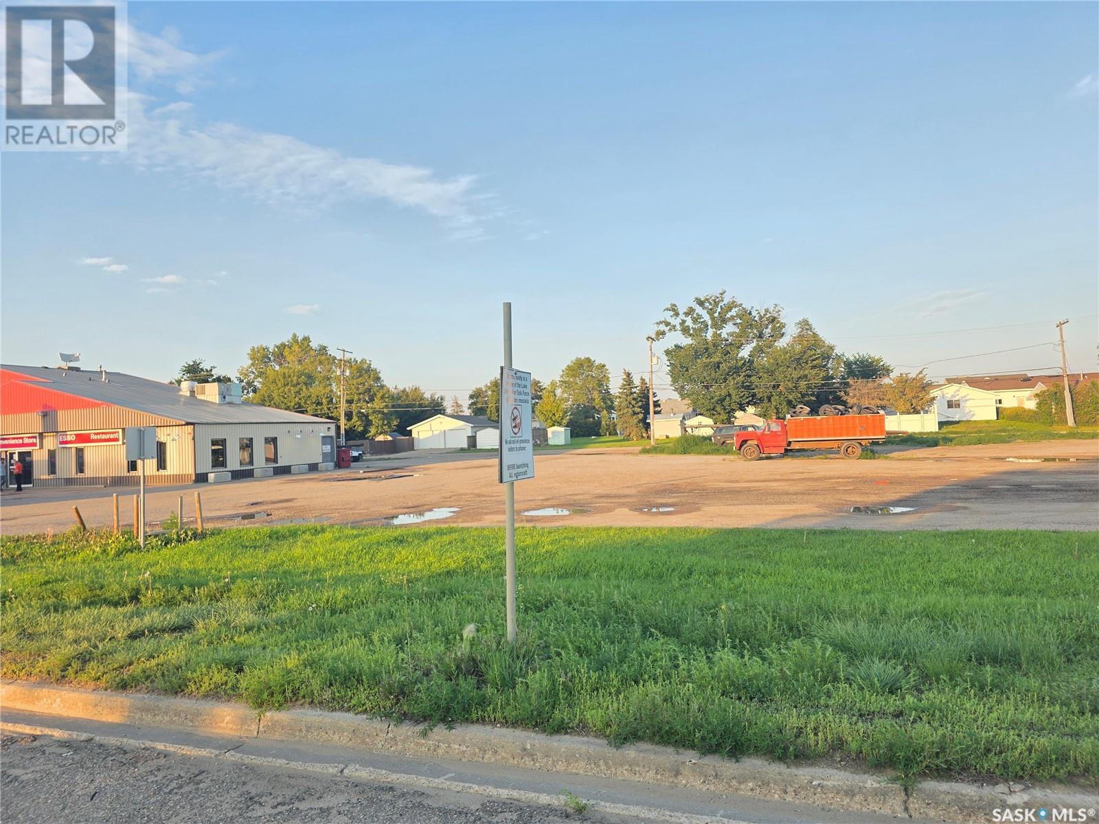 609 McKenzie STREET, Outlook, Saskatchewan