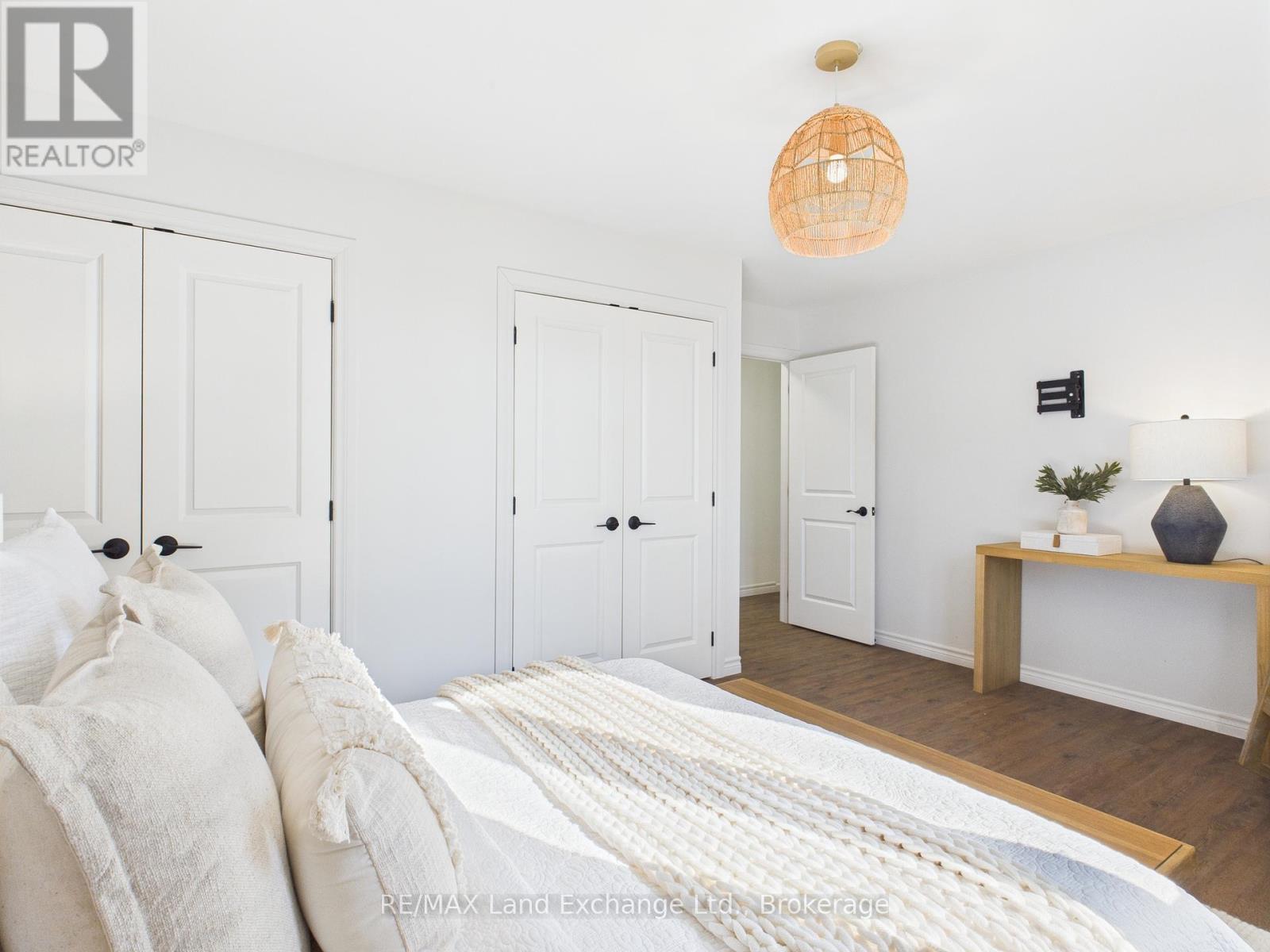 8 William Street N, Huron-Kinloss, Ontario  N0G 2R0 - Photo 11 - X12312228