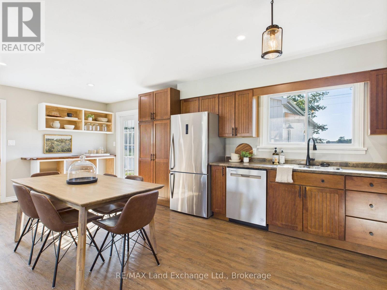 8 William Street N, Huron-Kinloss, Ontario  N0G 2R0 - Photo 7 - X12312228