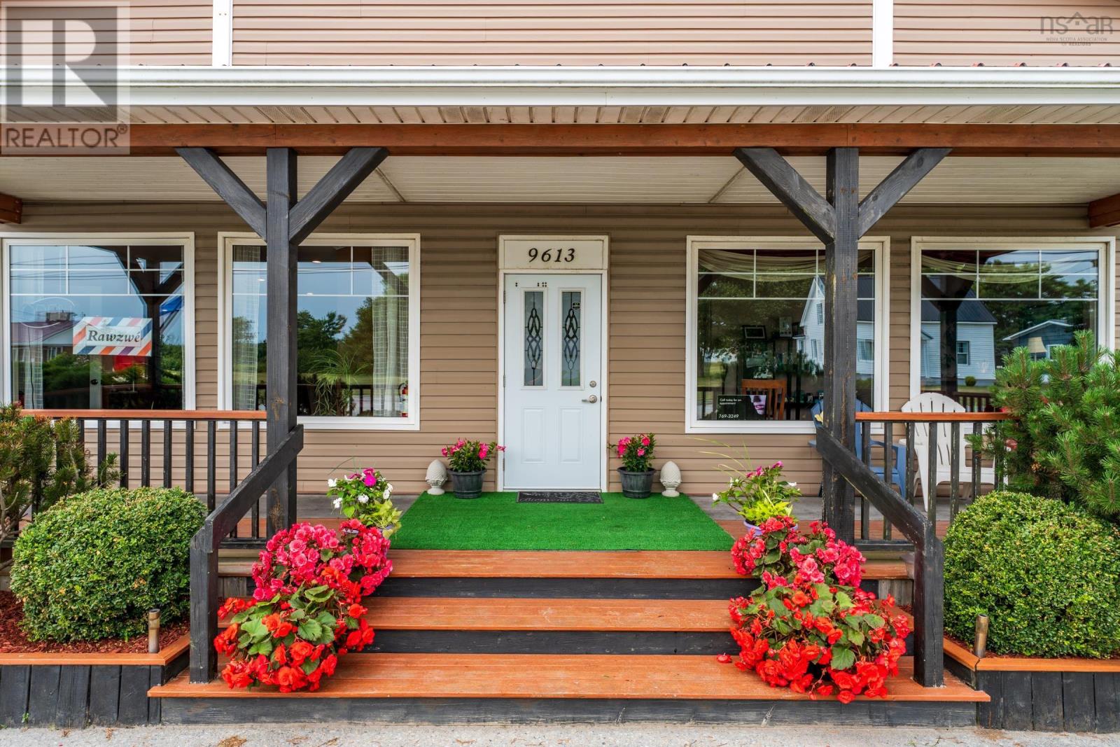 9613 Highway 1, Saulnierville, Nova Scotia  B0W 2Z0 - Photo 3 - 202517708