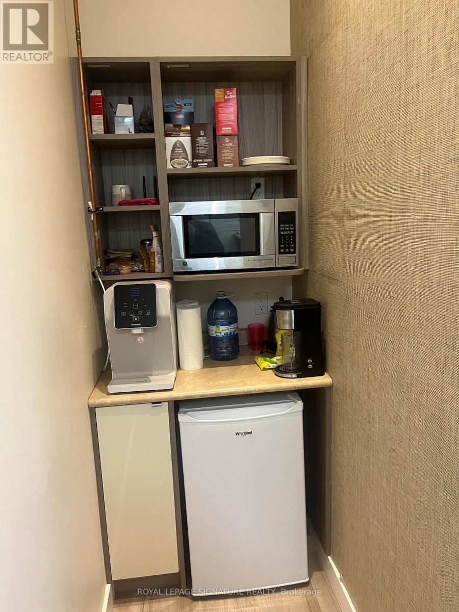 356 - 4750 Yonge Street, Toronto, Ontario  M2N 0J6 - Photo 14 - C12312248
