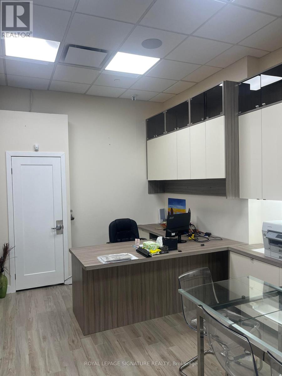 356 - 4750 Yonge Street, Toronto, Ontario  M2N 0J6 - Photo 9 - C12312248