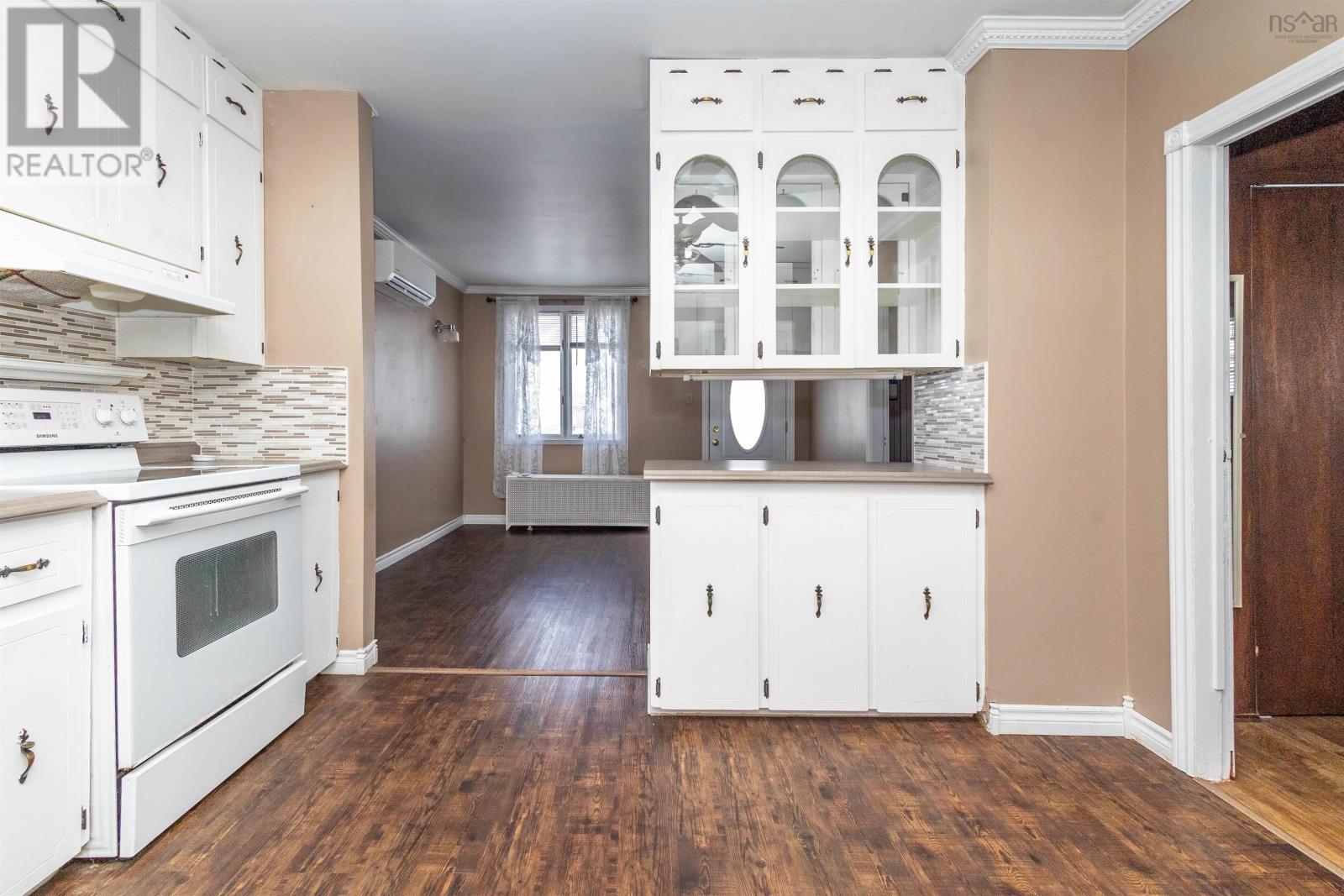 107 Ocean Avenue, Glace Bay, Nova Scotia  B1A 3V5 - Photo 13 - 202512299