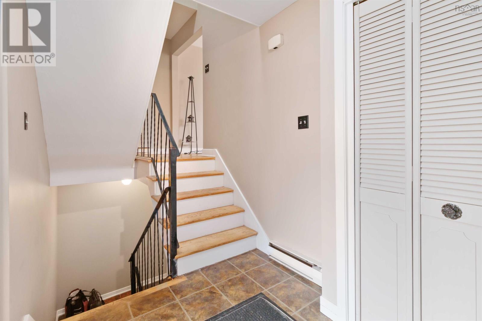 16 Oakburn Court, Halifax, Nova Scotia  B3M 2W6 - Photo 15 - 202507848