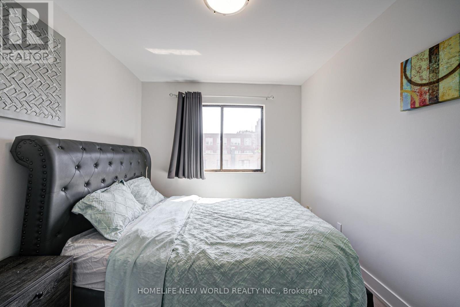 B - 133 Jefferson Avenue, Toronto, Ontario  M6K 3E4 - Photo 37 - W12312201