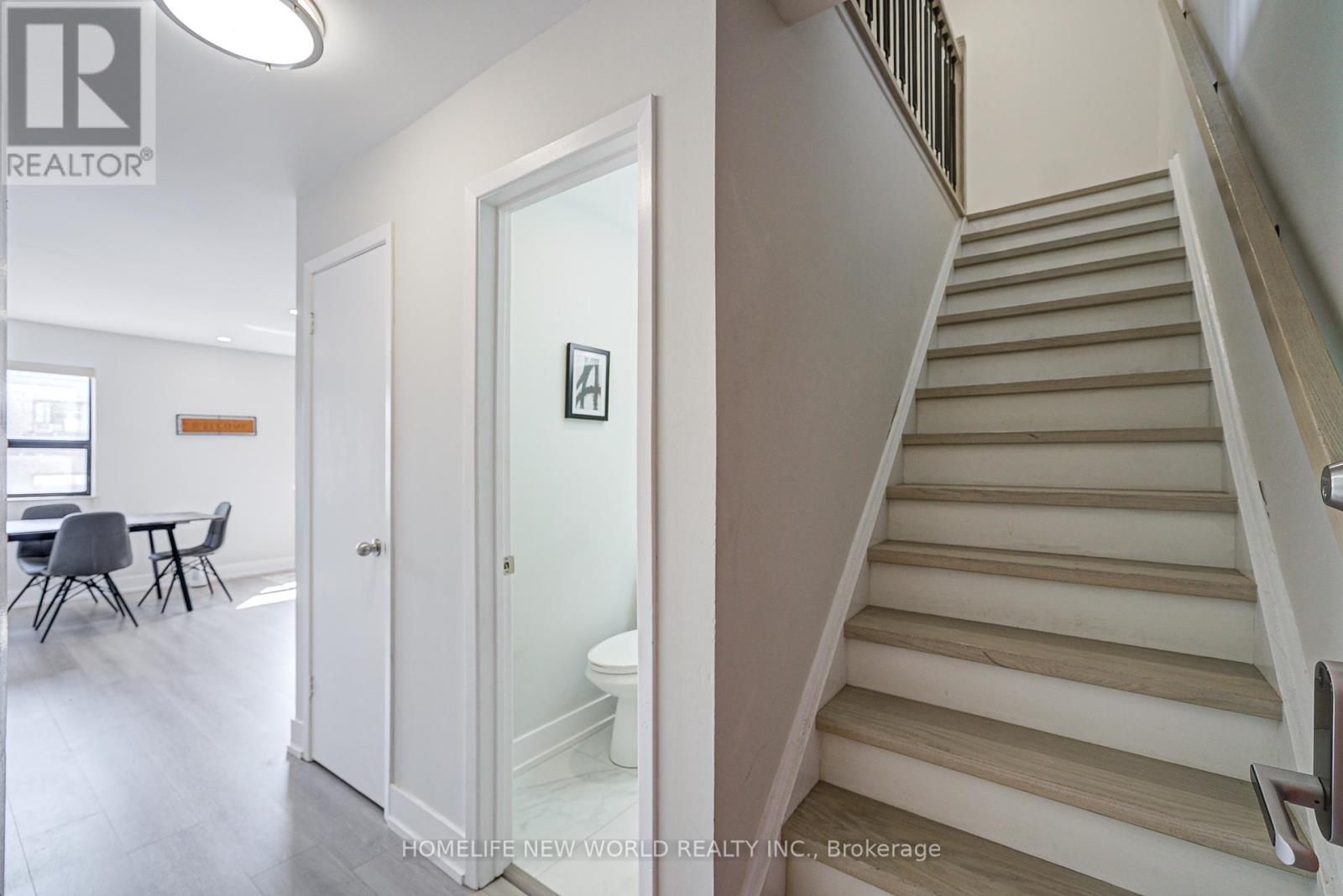 B - 133 Jefferson Avenue, Toronto, Ontario  M6K 3E4 - Photo 7 - W12312201