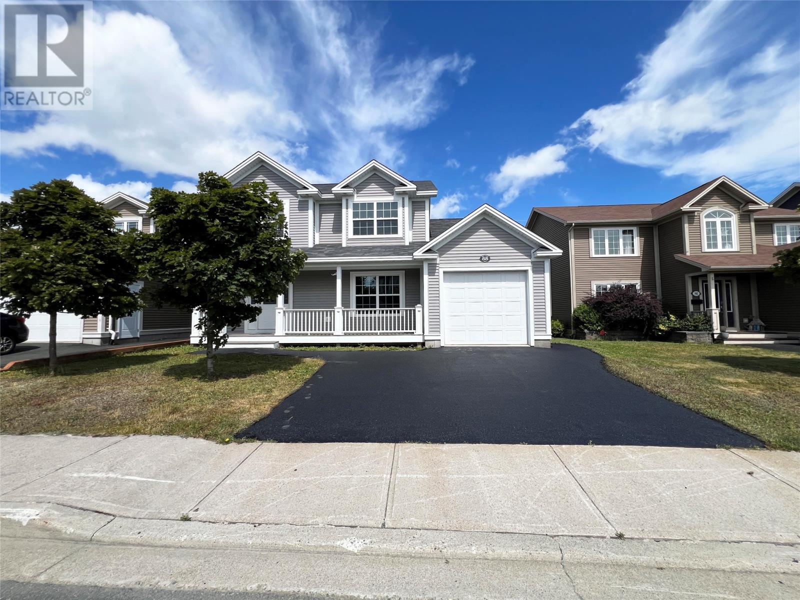 Property at 88 Blue Puttee Drive image 2