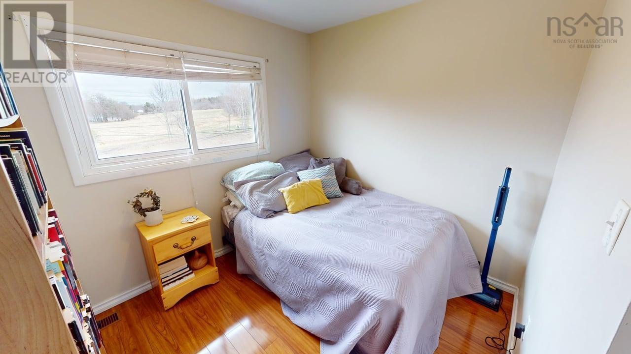 28 Weir Avenue, Stellarton, Nova Scotia  B0K 1S0 - Photo 8 - 202509187
