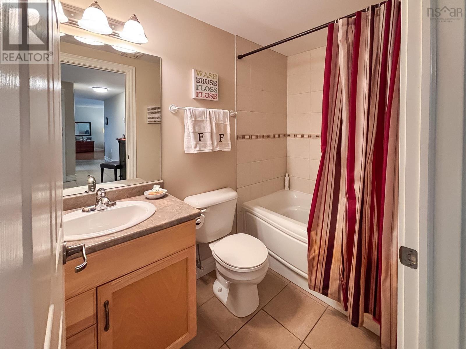 Suite 105 476 Main Street, Mahone Bay, Nova Scotia  B0J 2E0 - Photo 9 - 202518981