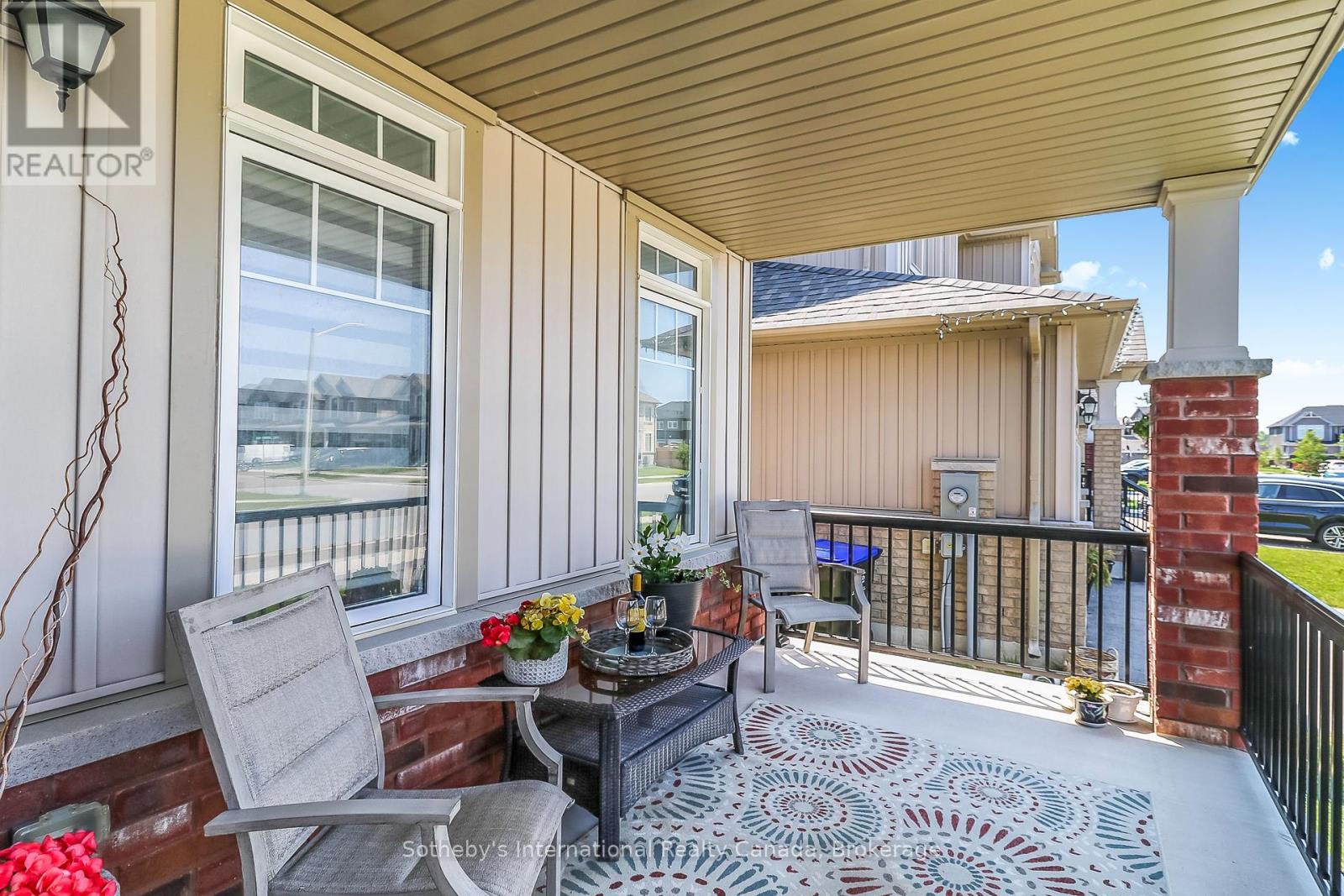 Property at 36 KIRBY AVENUE image 5