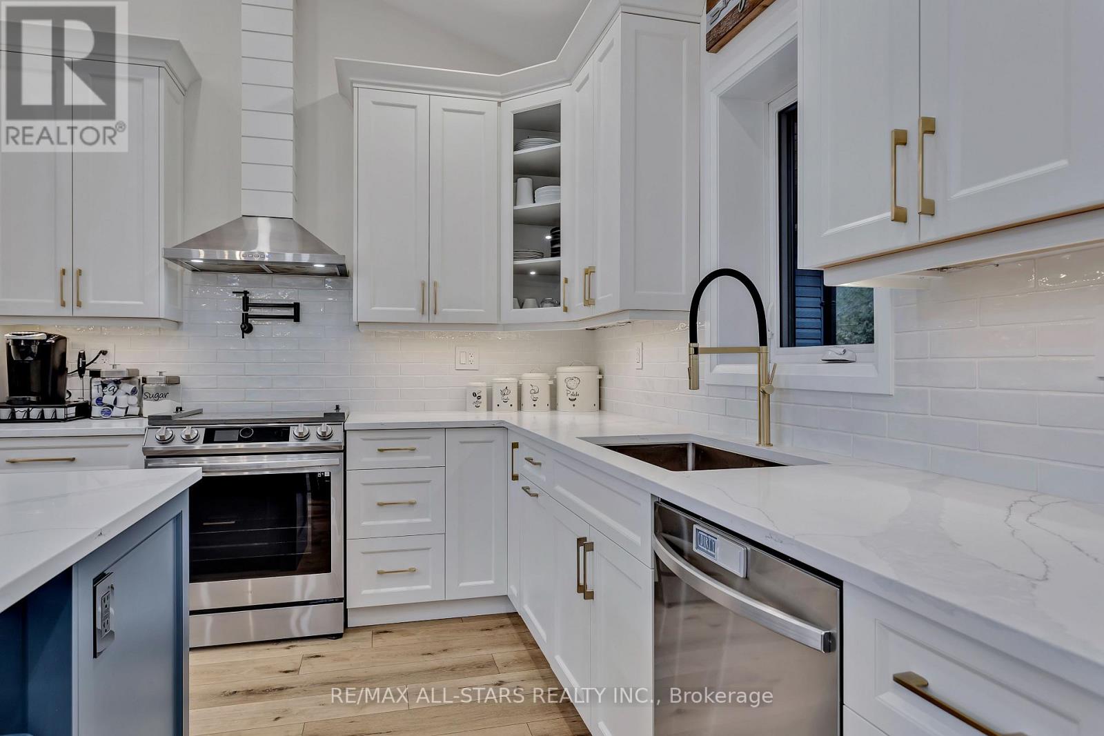 552 County Road 40, Douro-Dummer, Ontario  K0L 2V0 - Photo 13 - X12312291