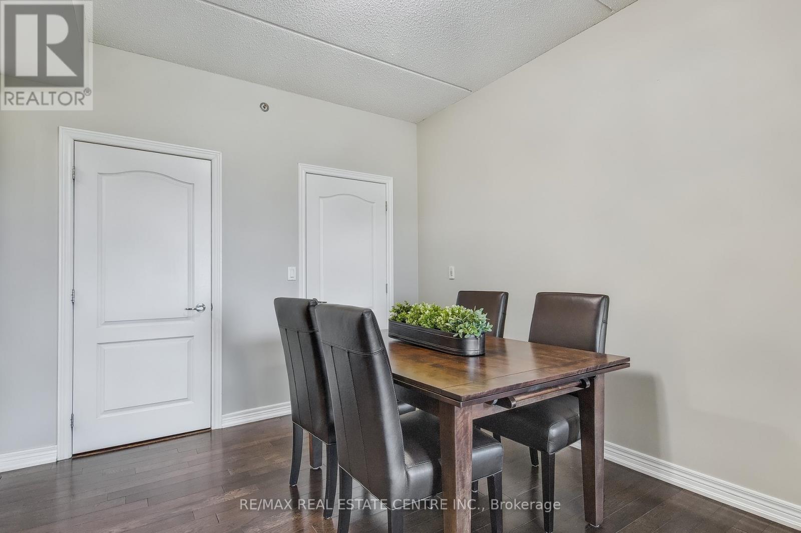 404 - 1421 Costigan Road, Milton, Ontario  L9T 2N4 - Photo 12 - W12312258