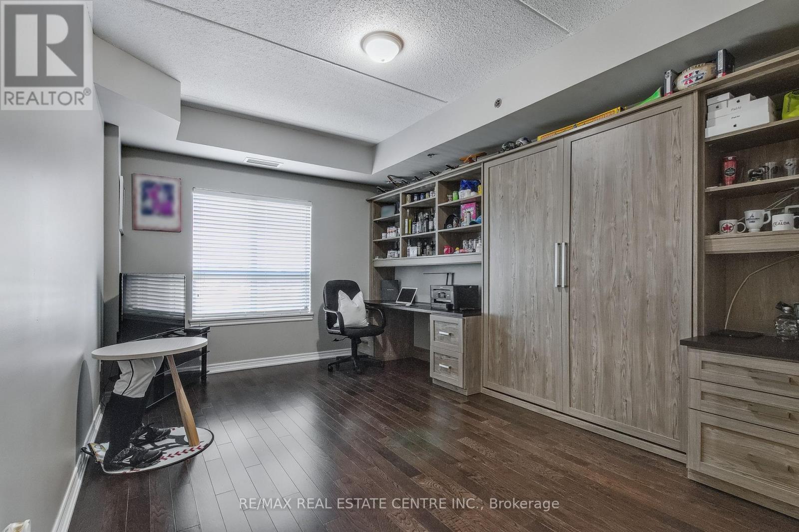 404 - 1421 Costigan Road, Milton, Ontario  L9T 2N4 - Photo 23 - W12312258