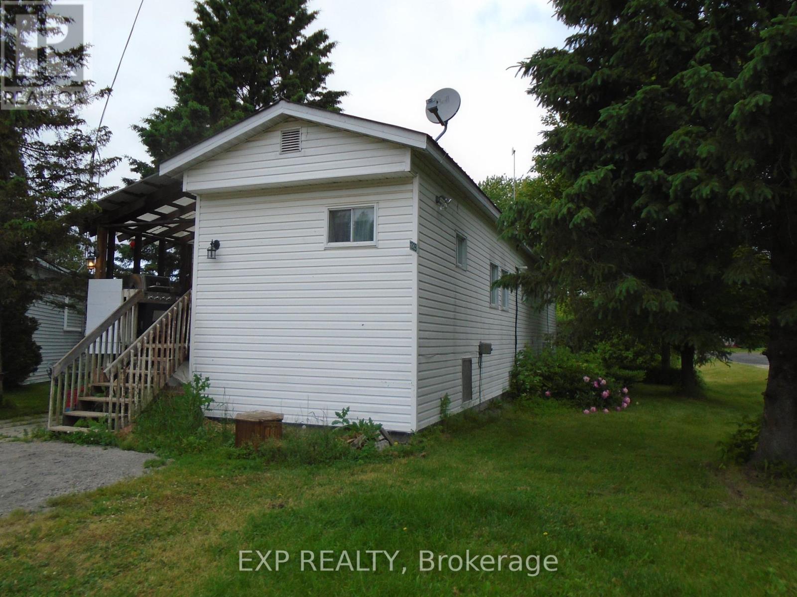1328 Sunflower Private, Ottawa, Ontario  K0A 1V0 - Photo 1 - X12312280