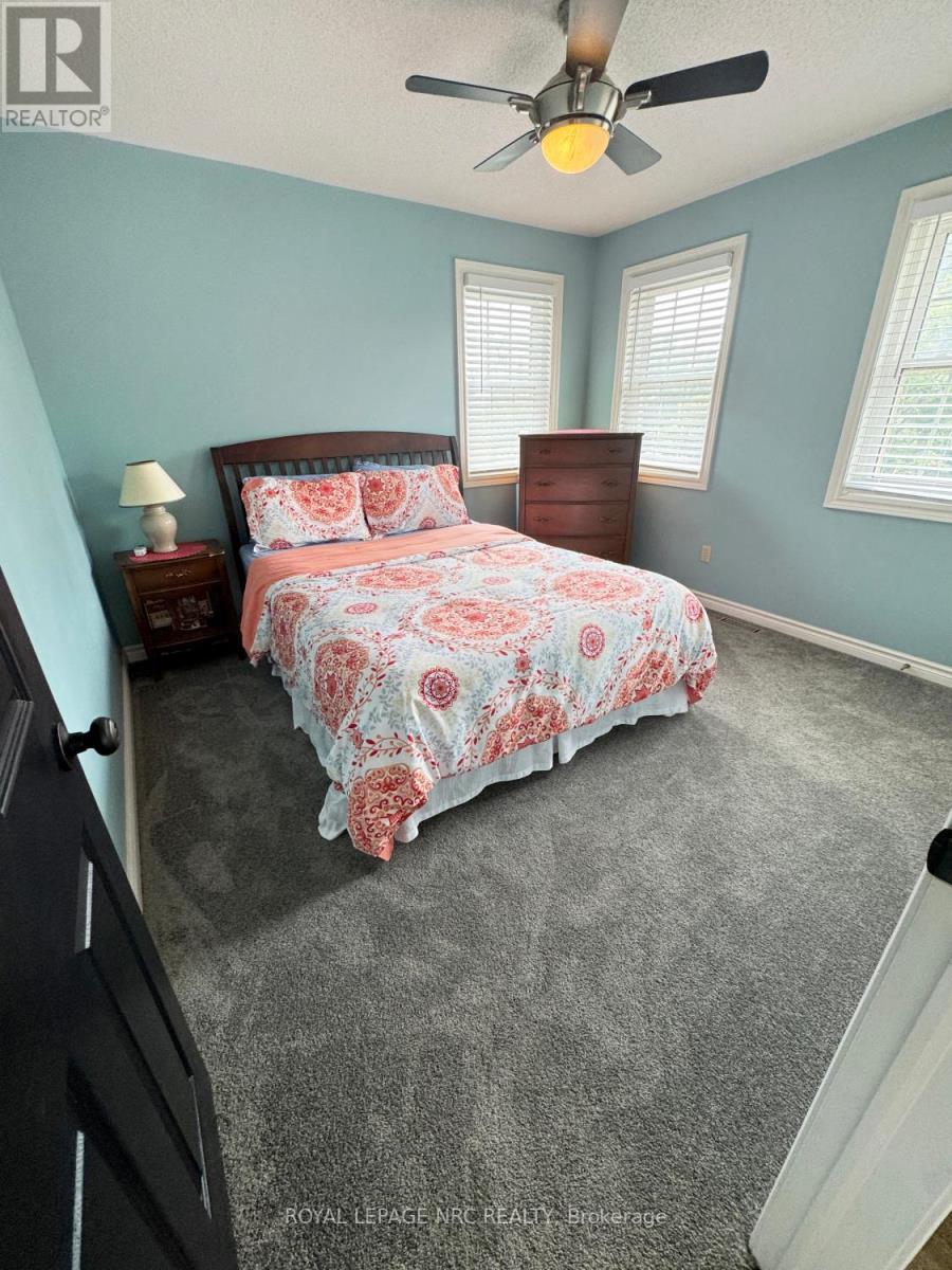 22 Senator Drive, St. Catharines, Ontario  L2S 3T3 - Photo 40 - X12312282