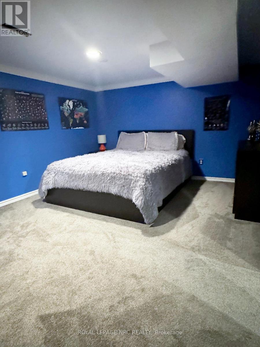 22 Senator Drive, St. Catharines, Ontario  L2S 3T3 - Photo 45 - X12312282