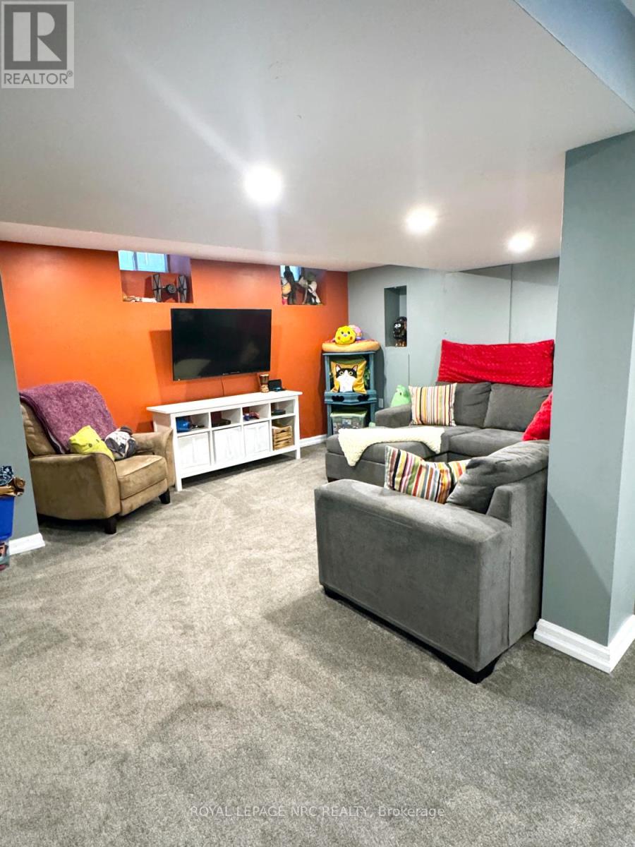 22 Senator Drive, St. Catharines, Ontario  L2S 3T3 - Photo 47 - X12312282
