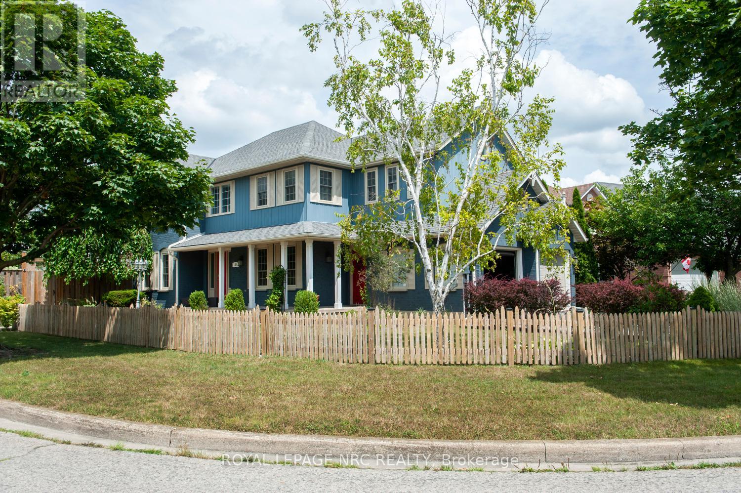 22 Senator Drive, St. Catharines, Ontario  L2S 3T3 - Photo 5 - X12312282