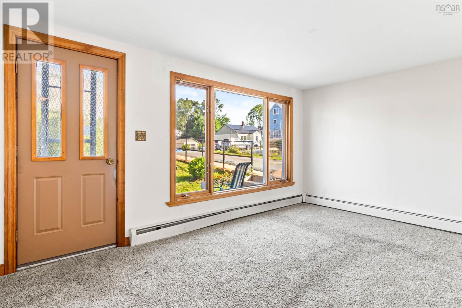 Property at 82 Rufus Avenue image 3