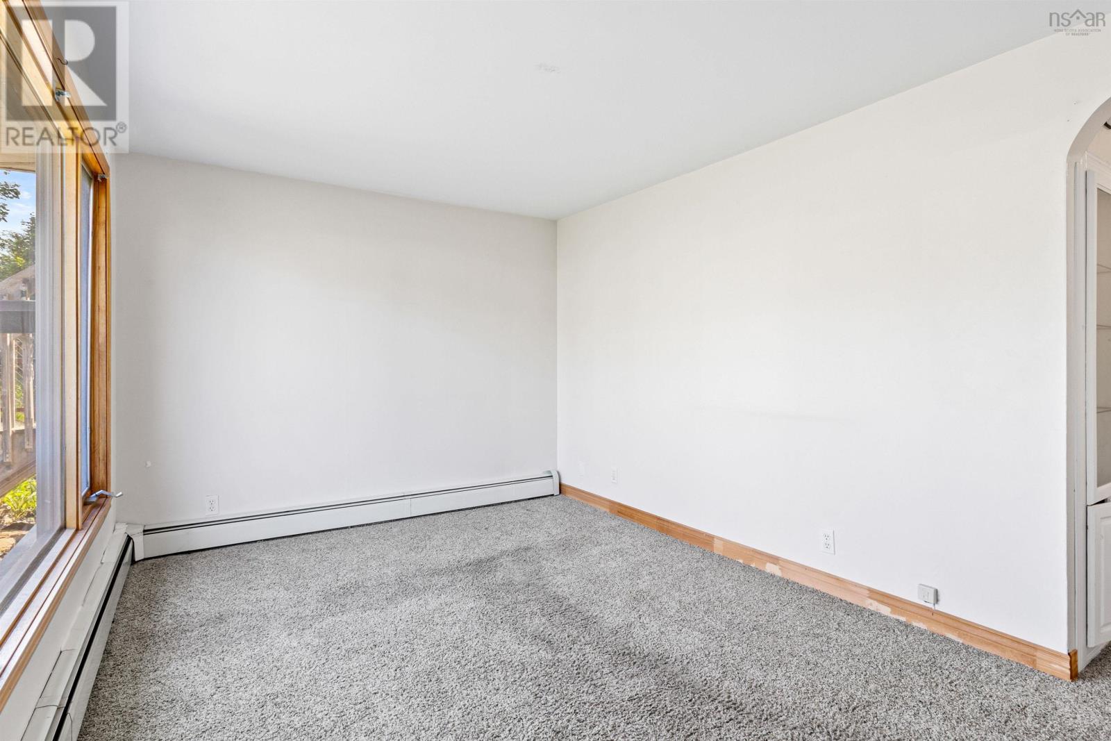Property at 82 Rufus Avenue image 4