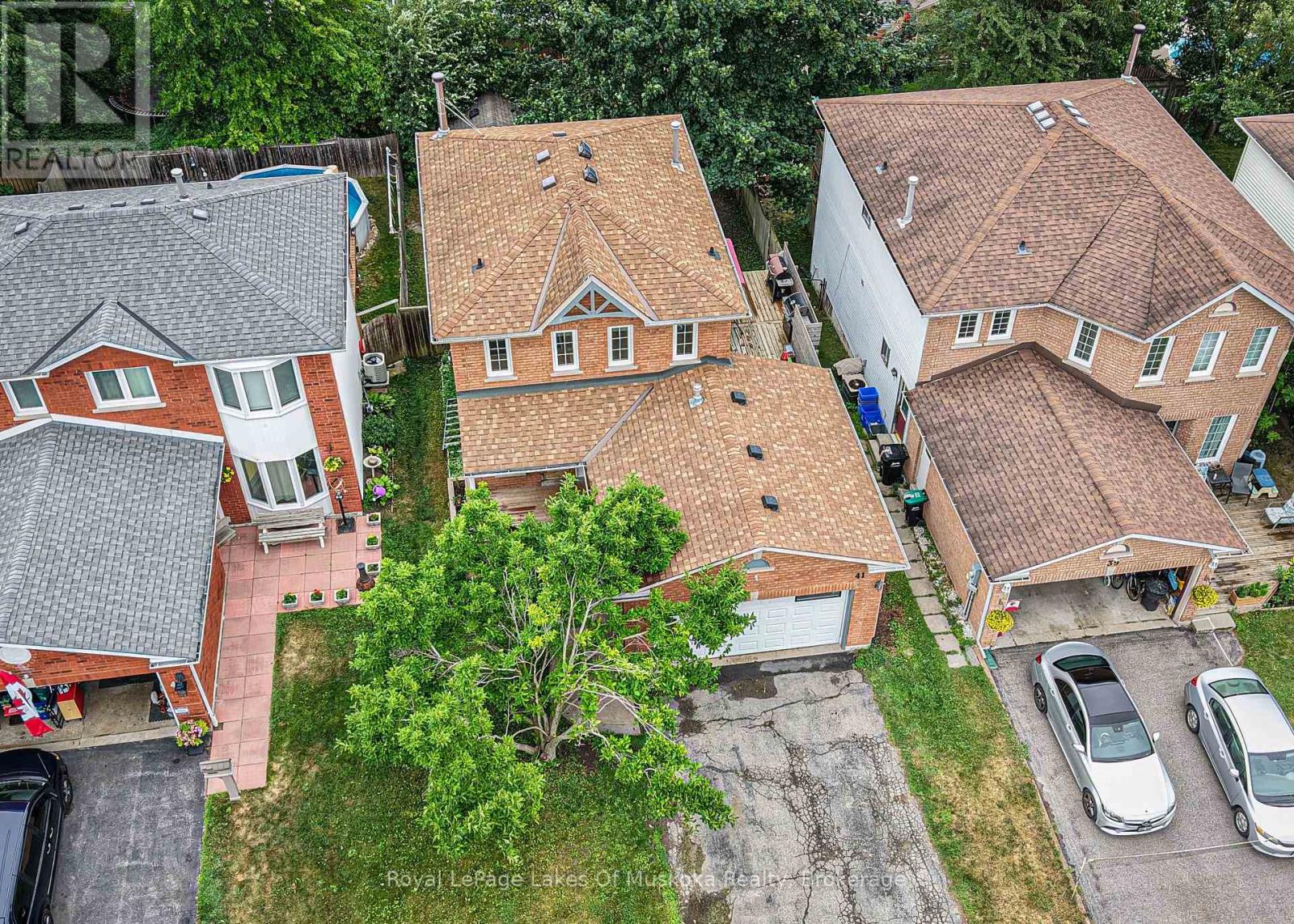 41 Penton Drive, Barrie, Ontario  L4N 7A3 - Photo 3 - S12221976