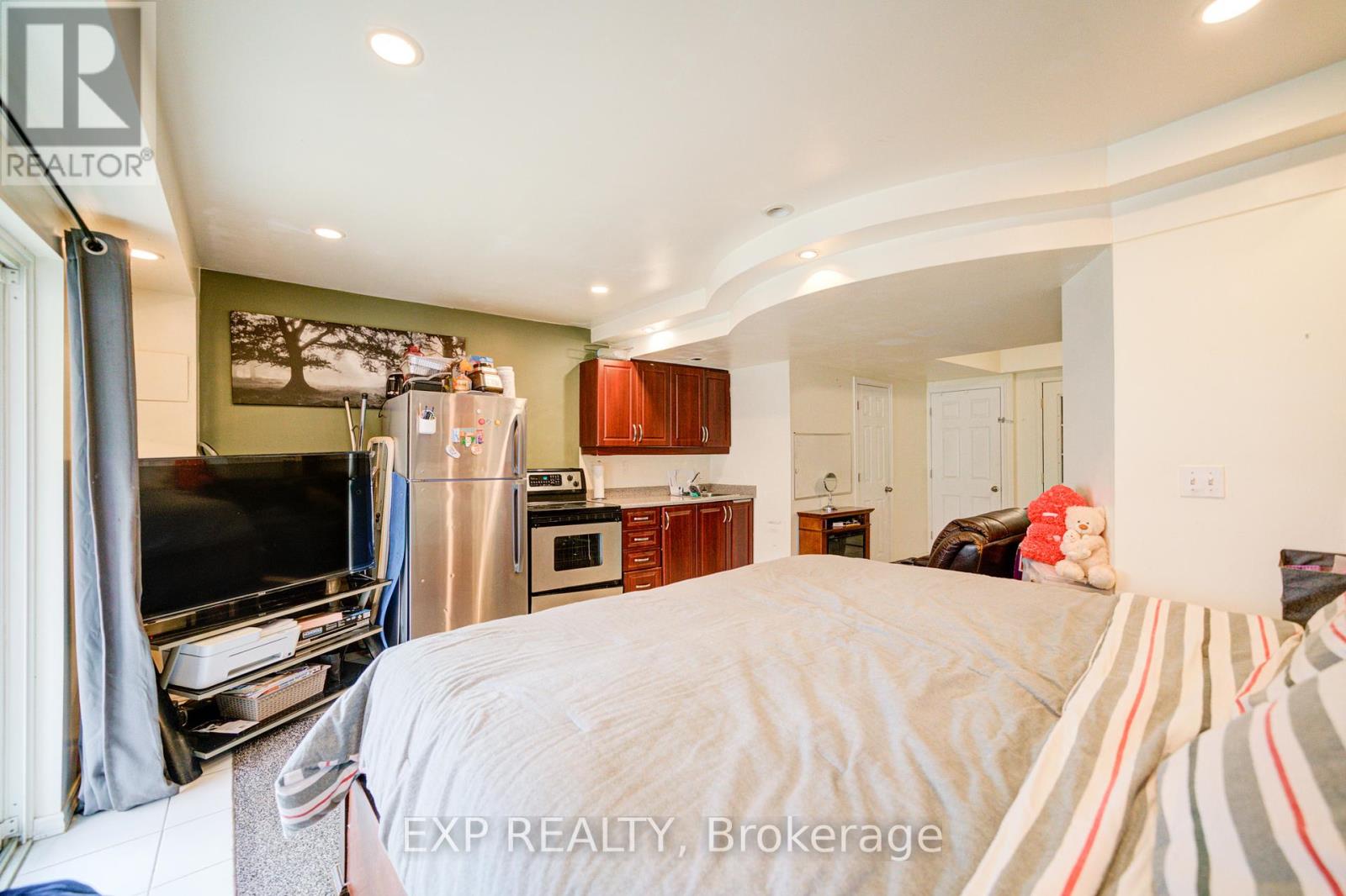 163 Sassafras Circle, Vaughan, Ontario L4J 8M6 - Photo 33 - N12294616