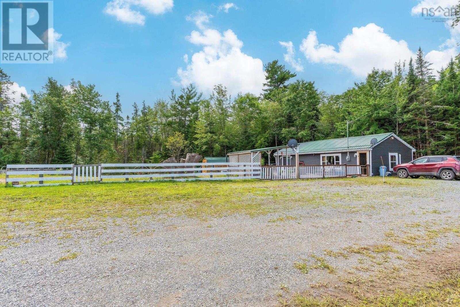 377 Cloverdale Road, Birch Hill, Nova Scotia  B0N 2J0 - Photo 35 - 202514053