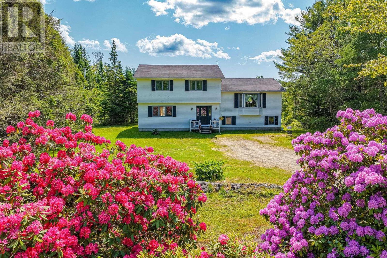 5691 Ns Trunk 3, Jordan Falls, Nova Scotia  B0T 1J0 - Photo 1 - 202515842