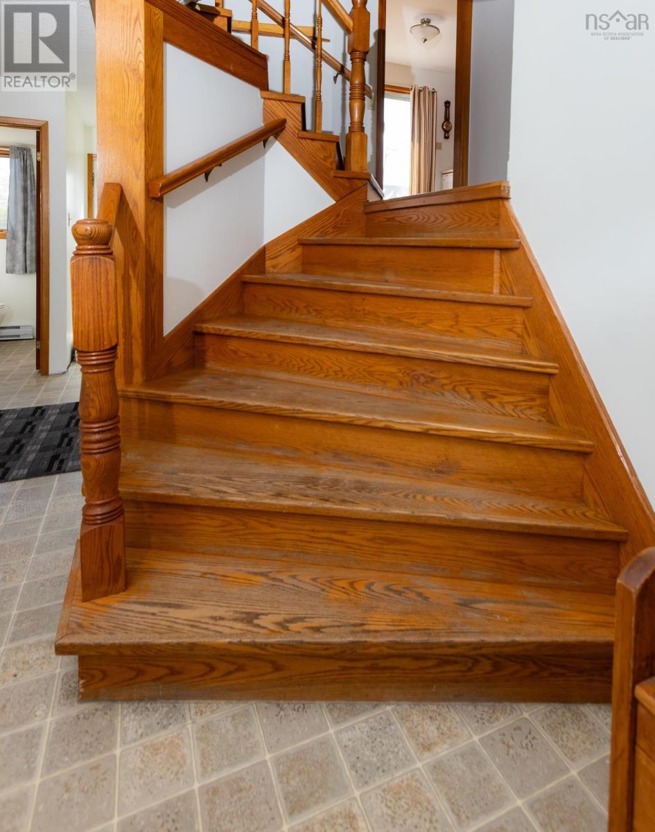 5691 Ns Trunk 3, Jordan Falls, Nova Scotia  B0T 1J0 - Photo 5 - 202515842