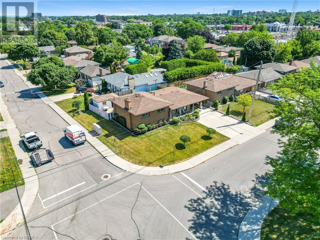 50 Aldridge Street, Hamilton, Ontario  L9C 2T2 - Photo 4 - 40755038