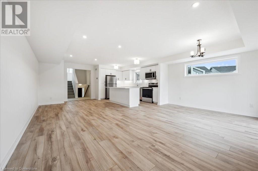 15 Stauffer Woods Trail Unit# C012, Kitchener, Ontario  N2P 2P4 - Photo 6 - 40755448
