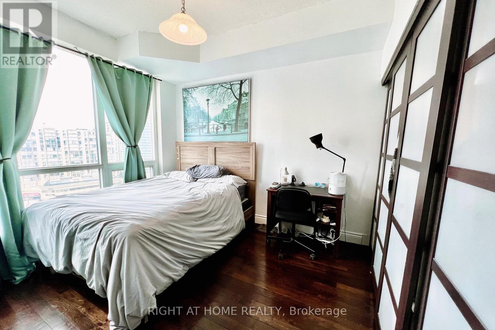 1315 - 60 Byng Avenue, Toronto, Ontario  M2N 7K3 - Photo 3 - C12312298
